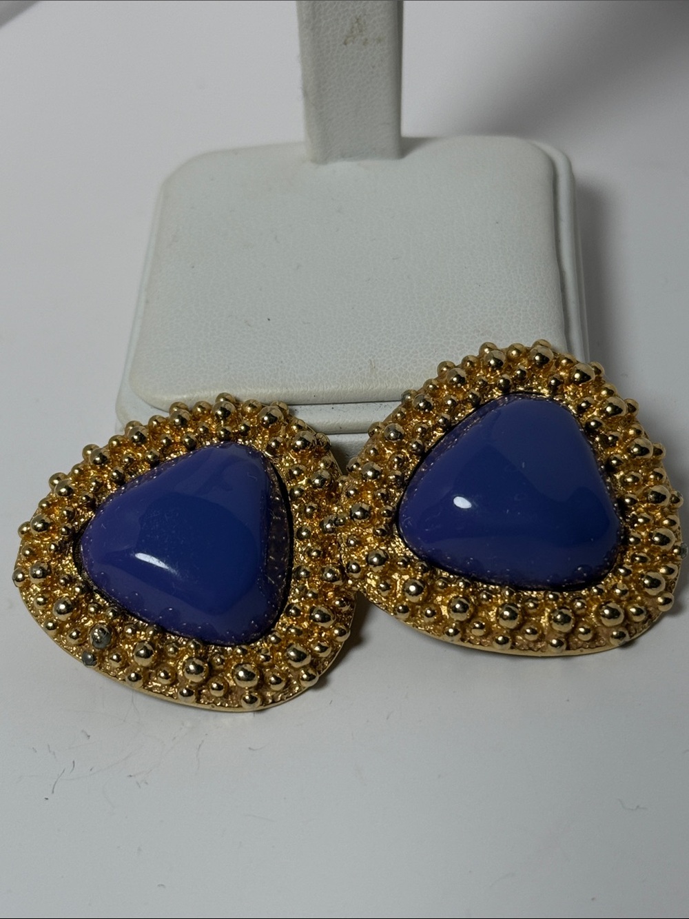 Vintage Stamped VO Made in USA Gold Clip Earrings with Bold Purple Cabochons - Picture 2 of 4